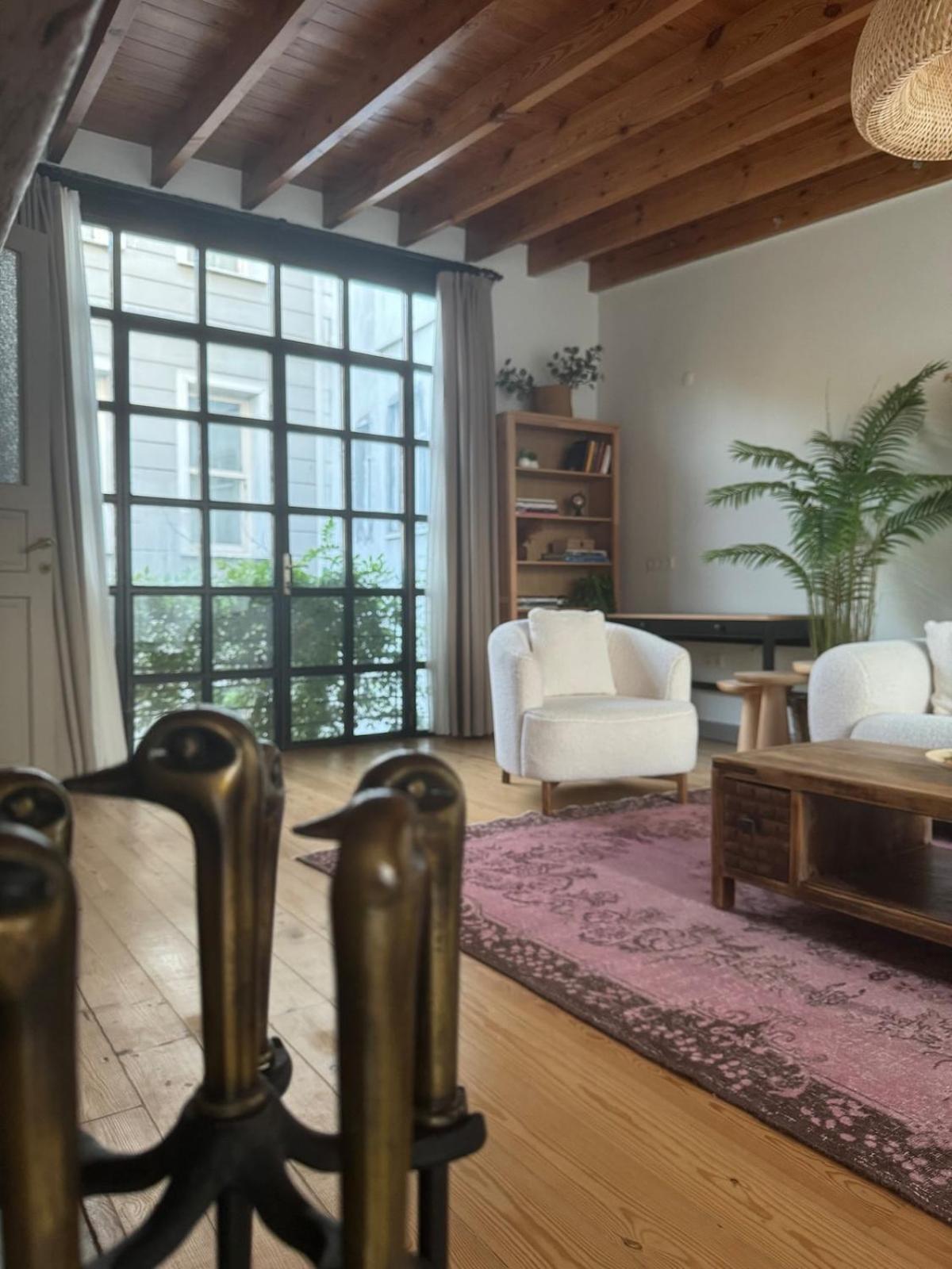 Old Town Loft In Balat